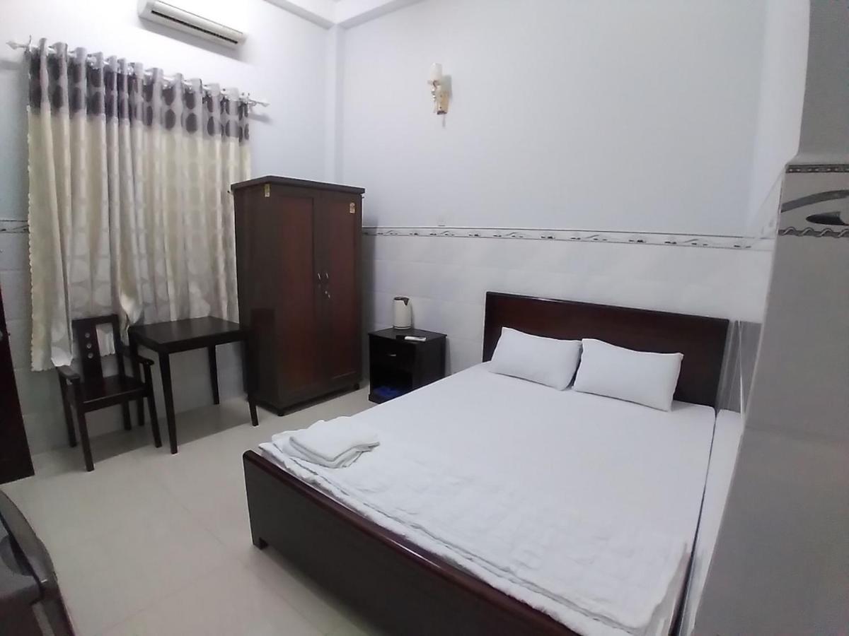 Phuoc Hung 1 Hotel Віньлонґ Екстер'єр фото